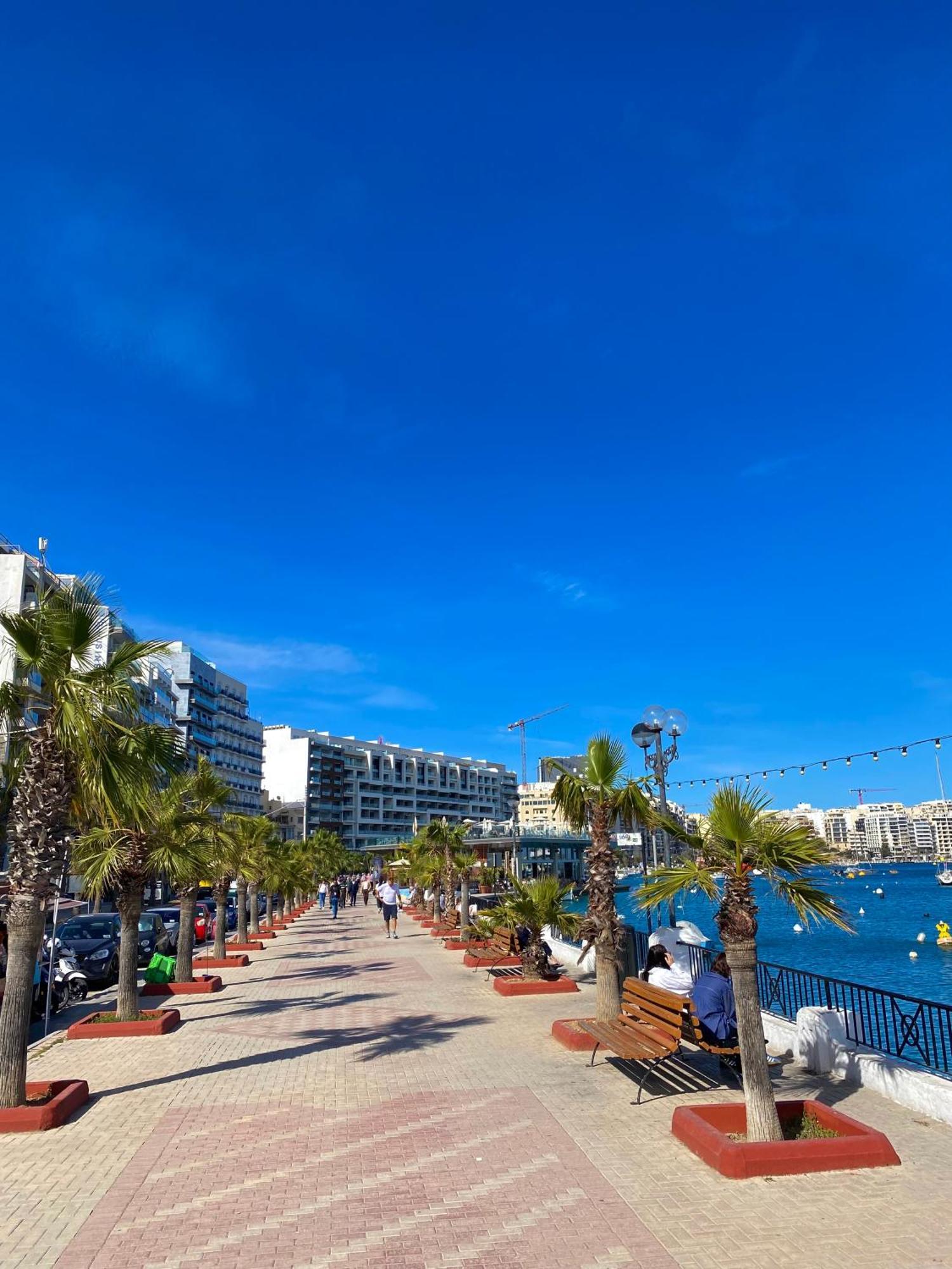 Tigne Sliema Three Bedrooms Apartment Eksteriør bilde