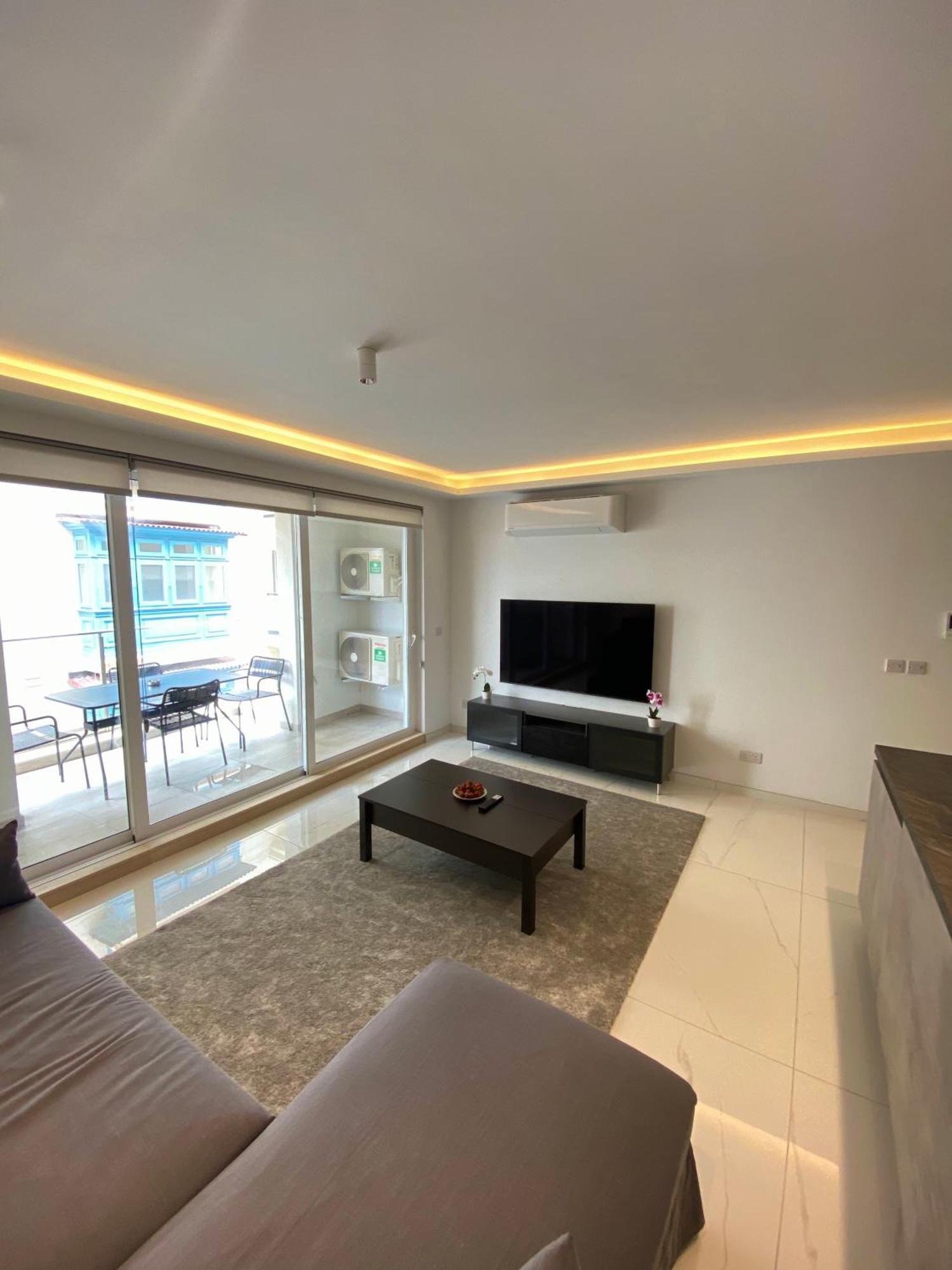 Tigne Sliema Three Bedrooms Apartment Eksteriør bilde