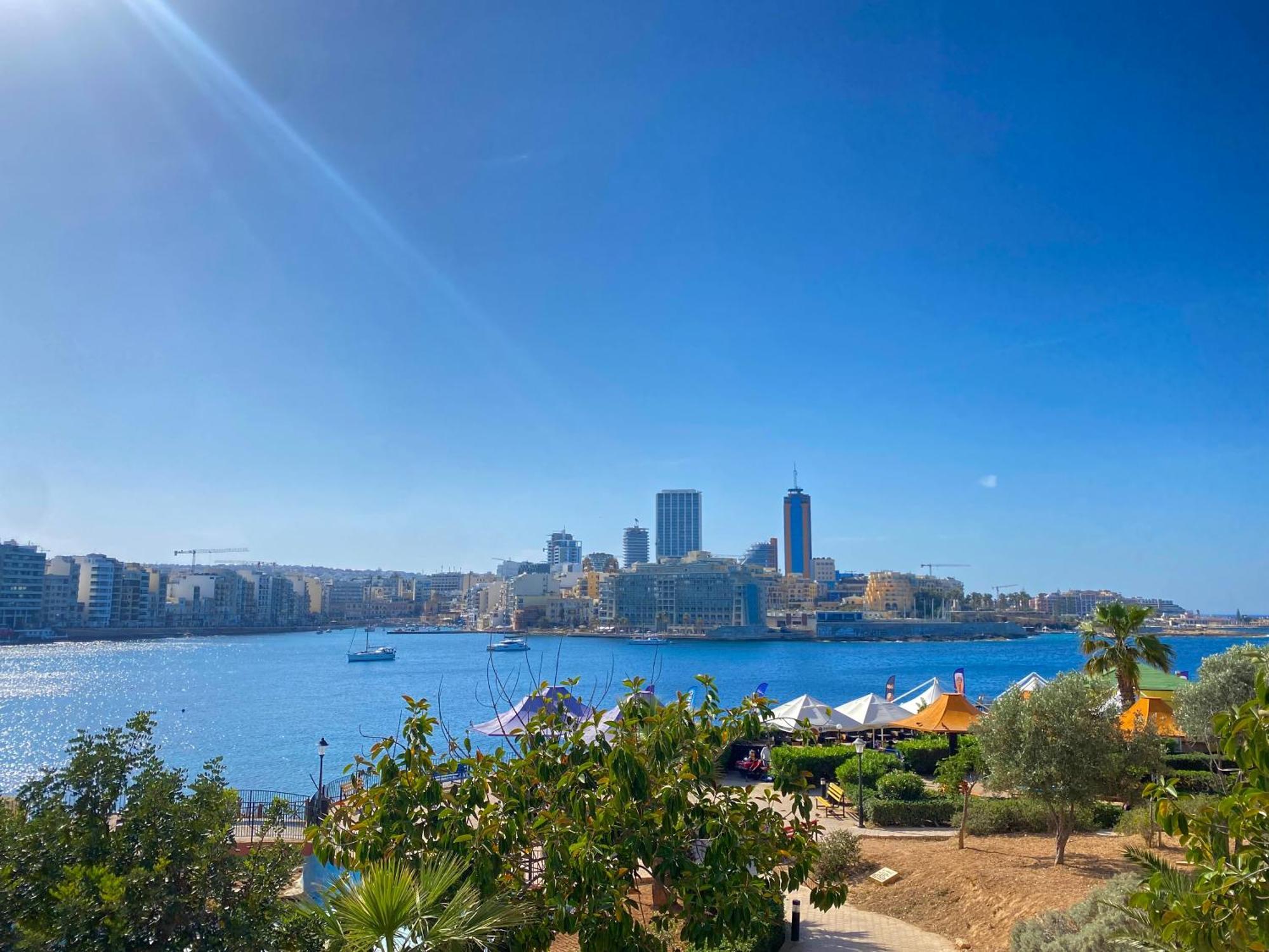 Tigne Sliema Three Bedrooms Apartment Eksteriør bilde