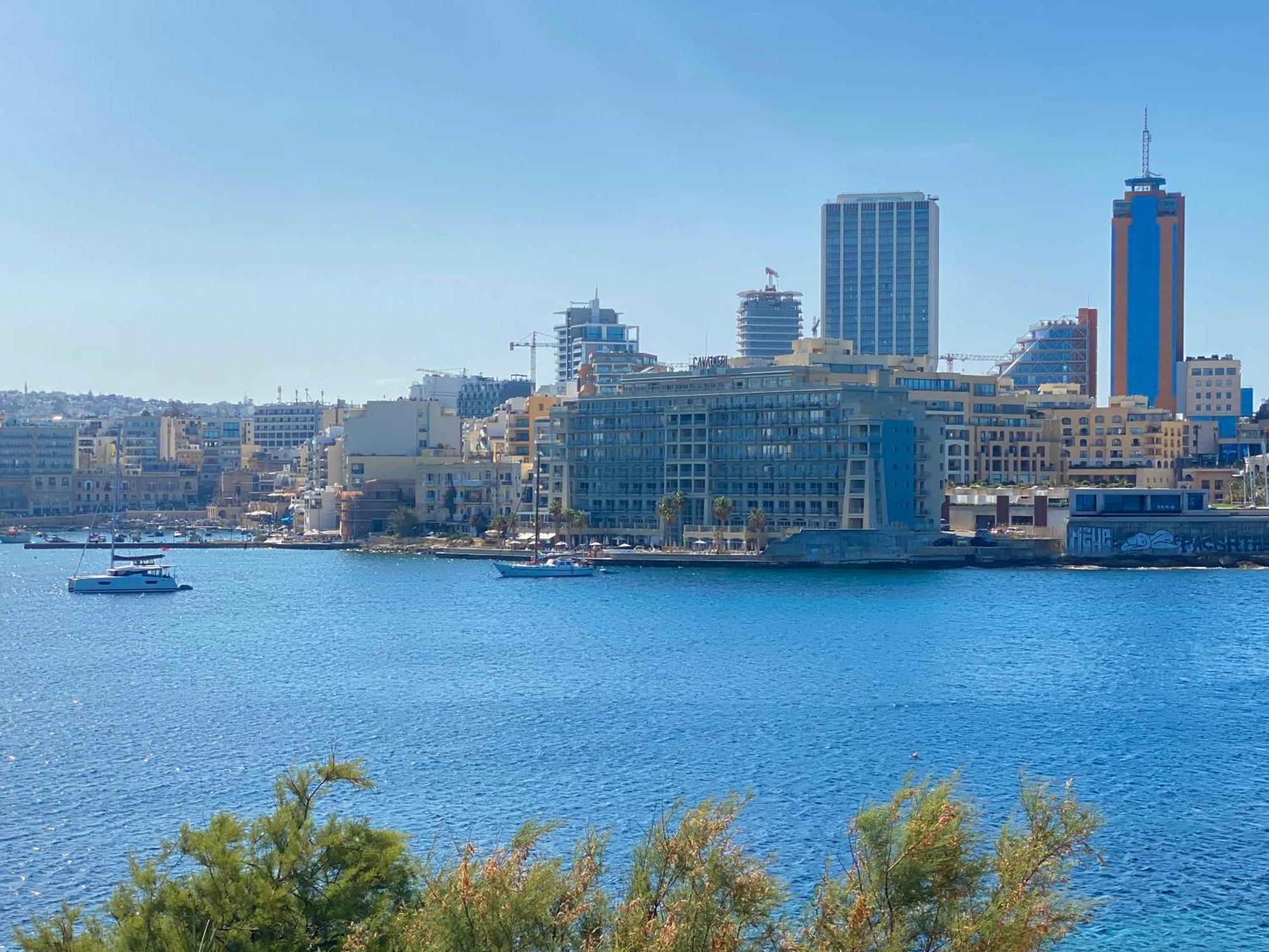 Tigne Sliema Three Bedrooms Apartment Eksteriør bilde