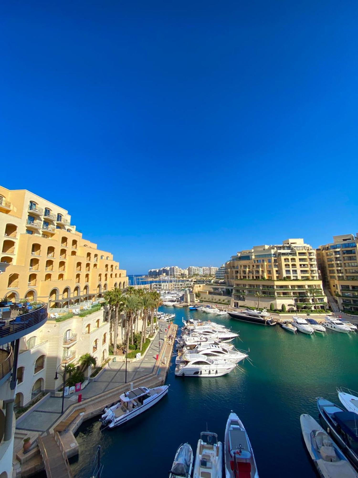 Tigne Sliema Three Bedrooms Apartment Eksteriør bilde