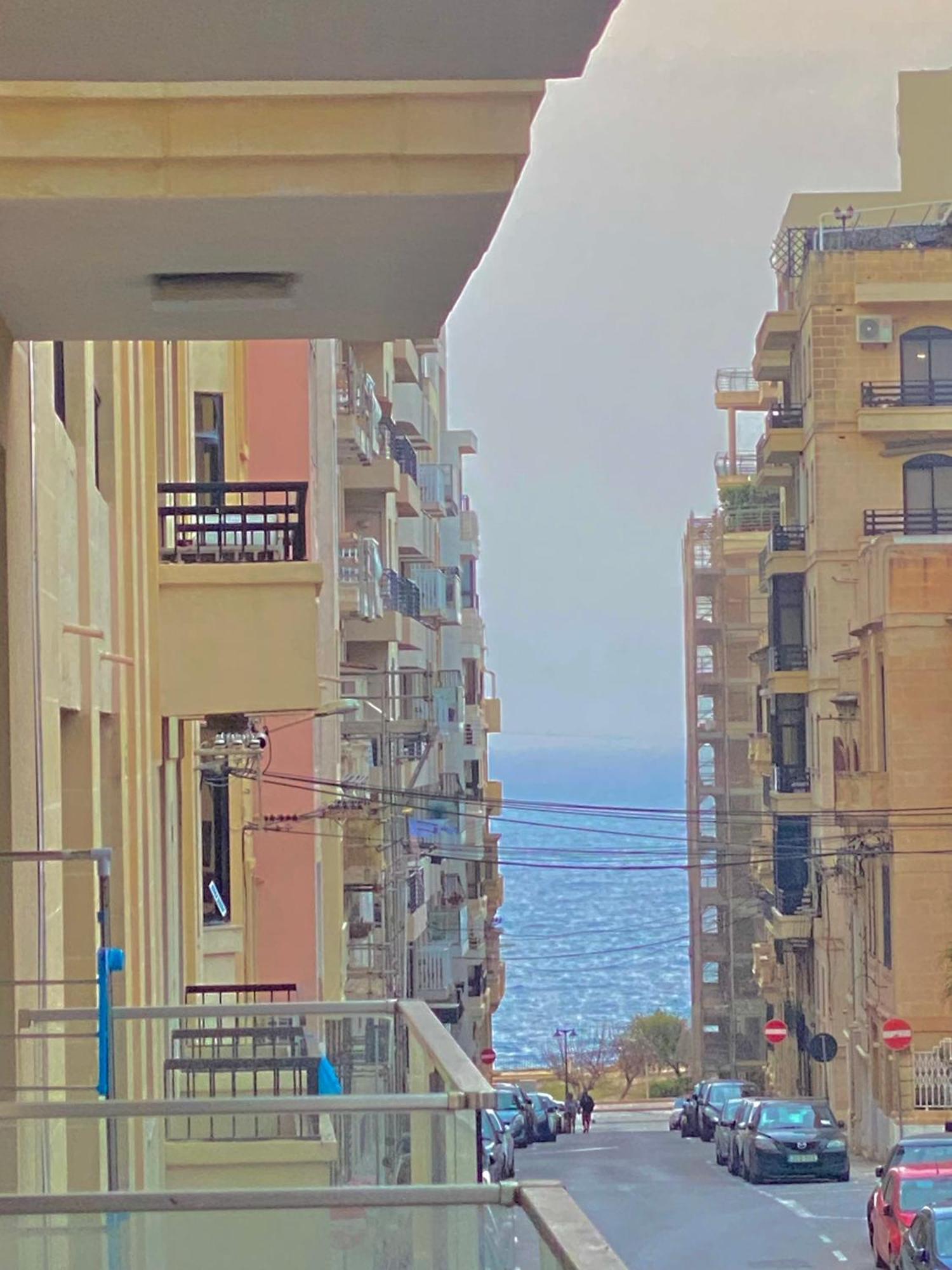 Tigne Sliema Three Bedrooms Apartment Eksteriør bilde